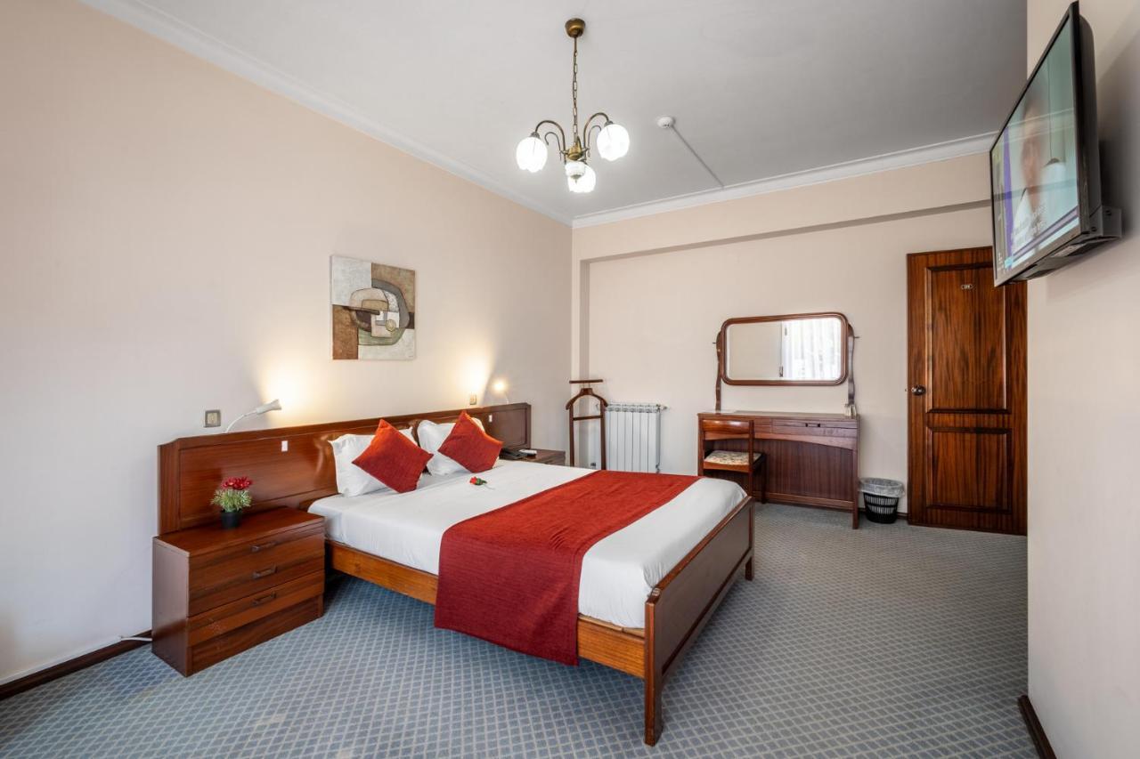Hotel Colmeia مونتي ريال المظهر الخارجي الصورة