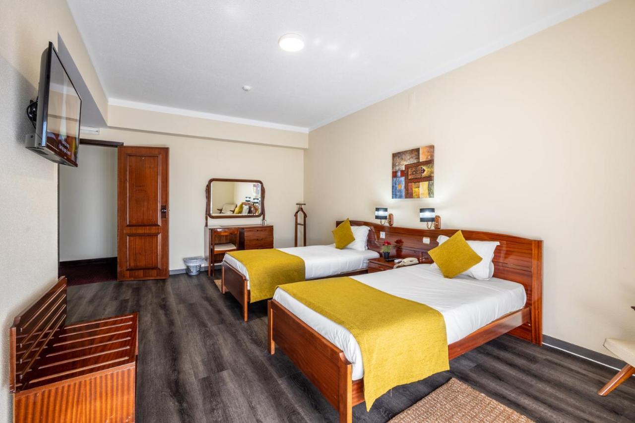 Hotel Colmeia مونتي ريال المظهر الخارجي الصورة